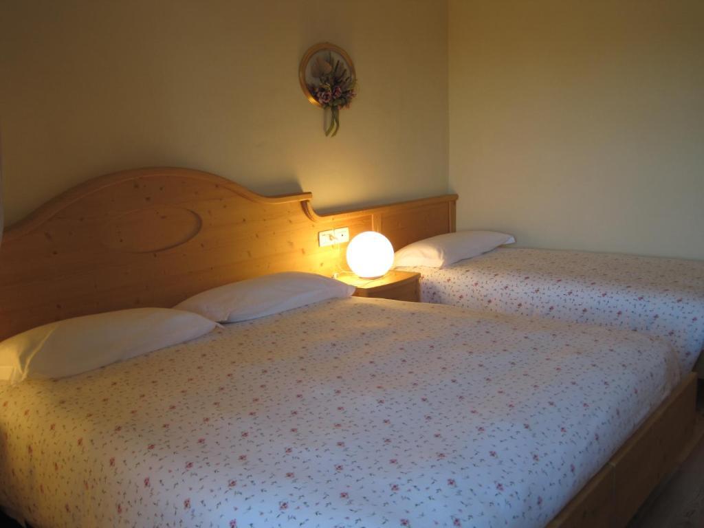 Agritur Maso San Bartolomeo Villa Romeno Room photo